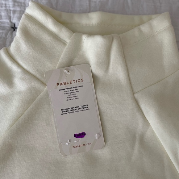 FABLETICS Zaylee Funnel Neck Pullover Tunic Sweatshirt in Warm White Size M NWT - Picture 6 of 10